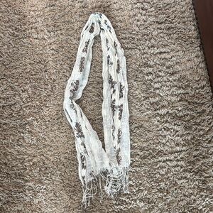 Stetson White and Brown Scarf